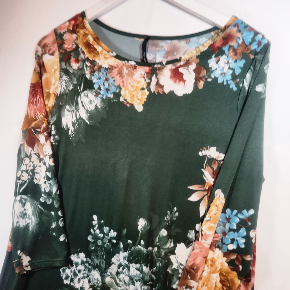 Bellamie Forest Green Floral High-Low Dress 3/4 Sleeve Round Neck Party Gown - Picture 5 of 6